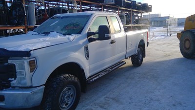 J24007, 18 F250SD, 6.2L.jpg