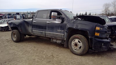 J24052, 19 Silv3500, 6.6L Diesel.jpg