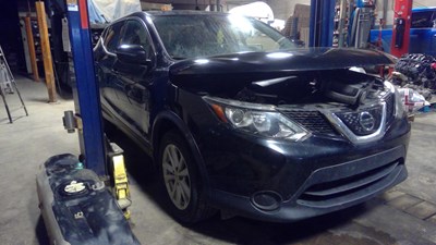 J25019, 18 Qashqai, 2.0L.jpg