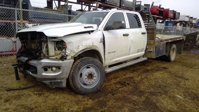 J25038, 20 Ram5500, 6.7L Diesel.jpg