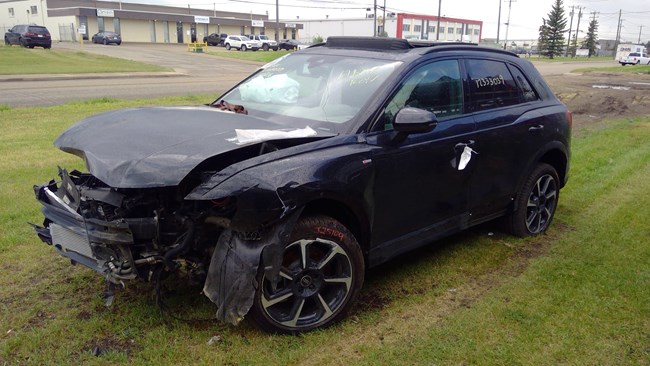 J25109, 25 Audi Q3, 2.0L Turbo.jpg