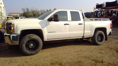 J25115, 17 Silv2500, 6.0L.jpg