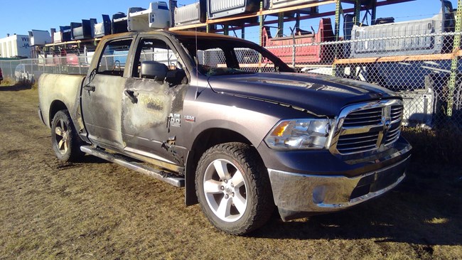 J25145, 19 Ram1500Old, 5.7L.jpg