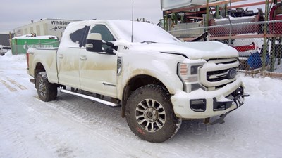 J26163, 22 F350SD, 6.7L Diesel.jpg