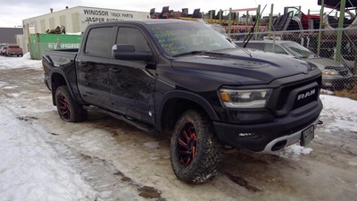 J26010, 22 Ram1500, 5.7L.jpg