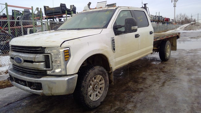 J26017, 19 F350SD, 6.2L.jpg