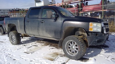 J26033, 10 Silv2500, 6.6L Diesel.jpg