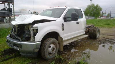 J26074, 19 F350SD, 6.2L.jpg